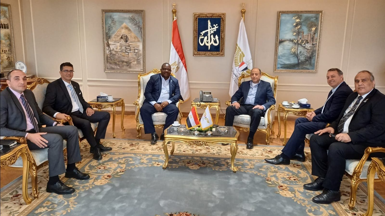 صورة من الاجتماع