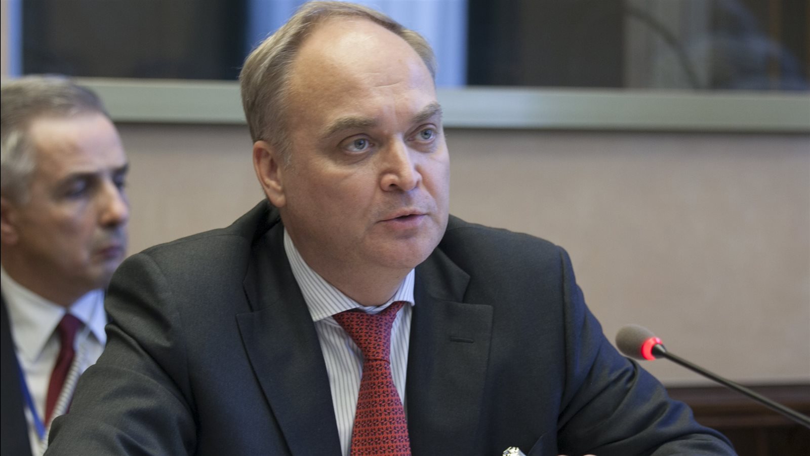 السفير الروسي لدى واشنطن أناتولي أنتونوف