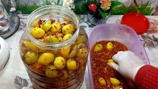 الليمون المعصفر