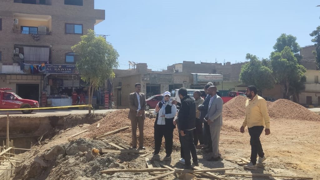 جولة نائب محافظ أسوان