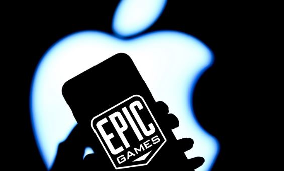  أبل تتراجع عن قرارها بمنع Epic Games من امتلاك متجر تطبيقات