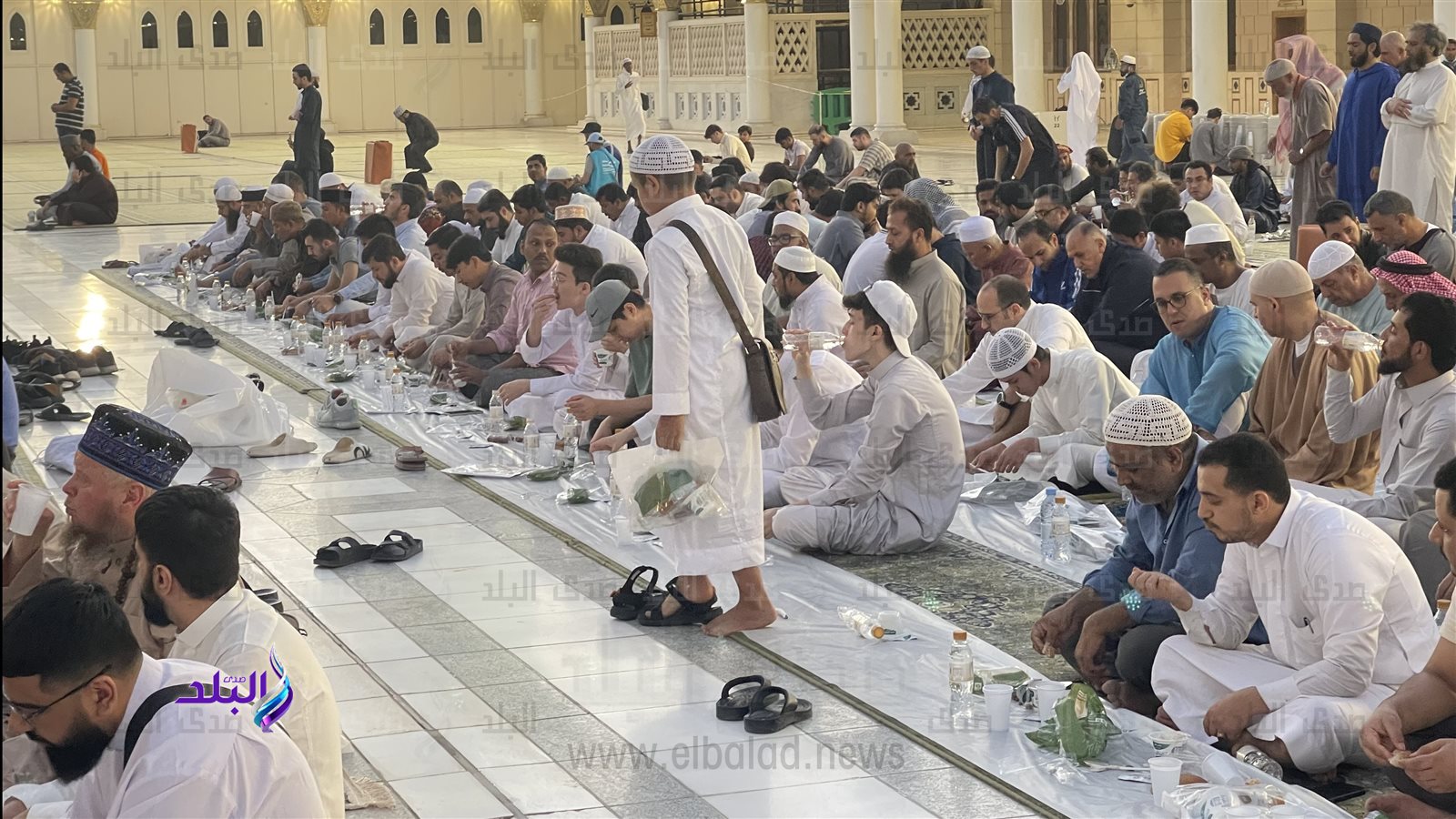 موائد الإفطار بالمسجد النبوي