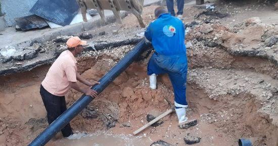 كسر مفاجئ بخط طرد صرف صحي كسر مفاجئ بخط طرد صرف صحي