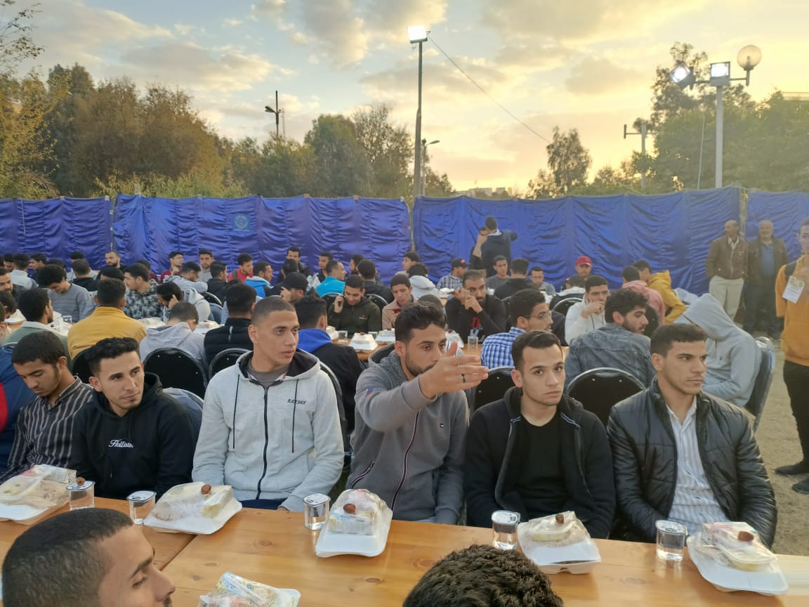 مائدة إفطار جامعة الأزهر 