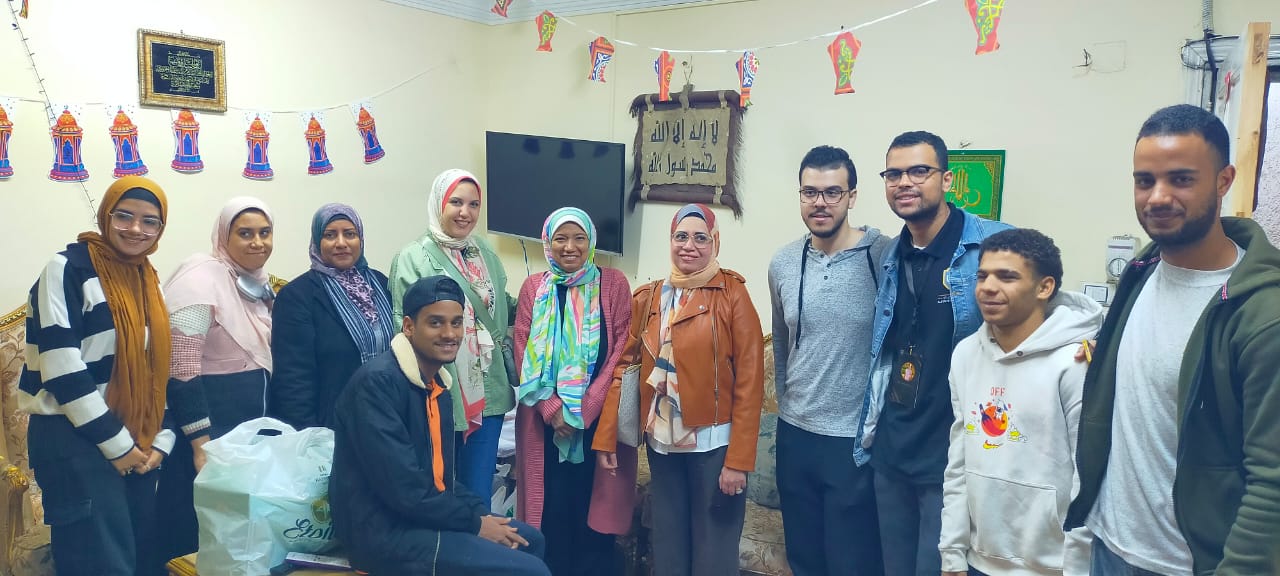جانب من الزيارة 