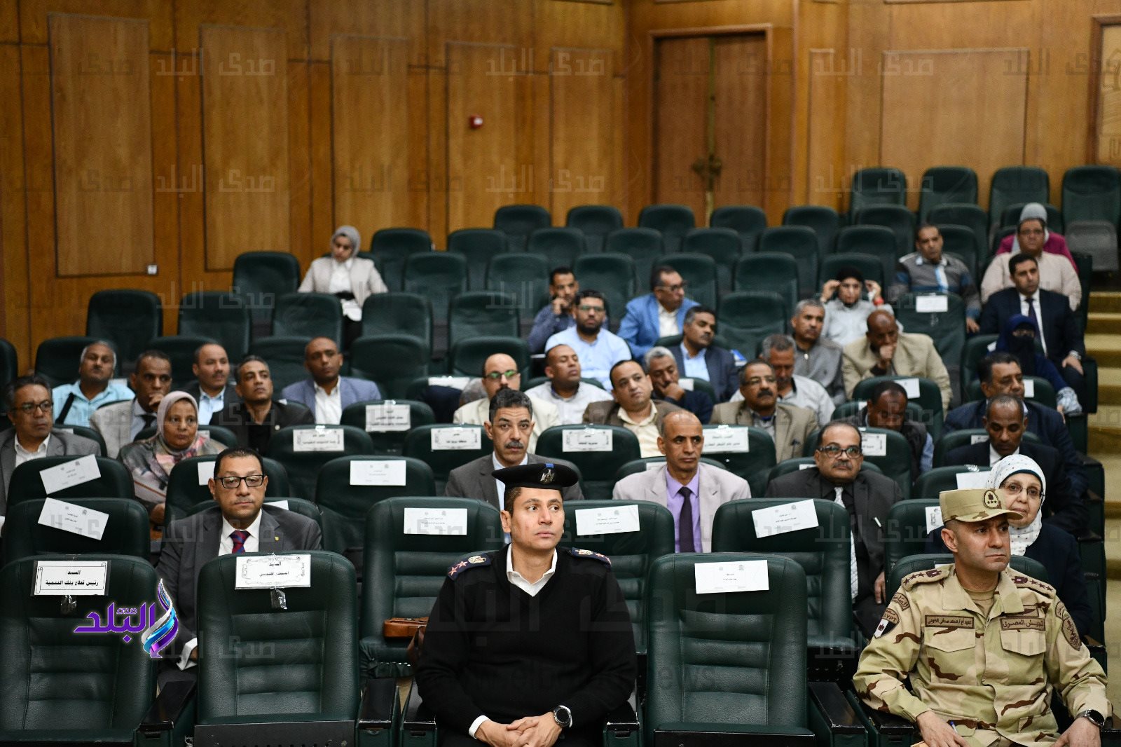 اجتماع الهوية البصرية (4)