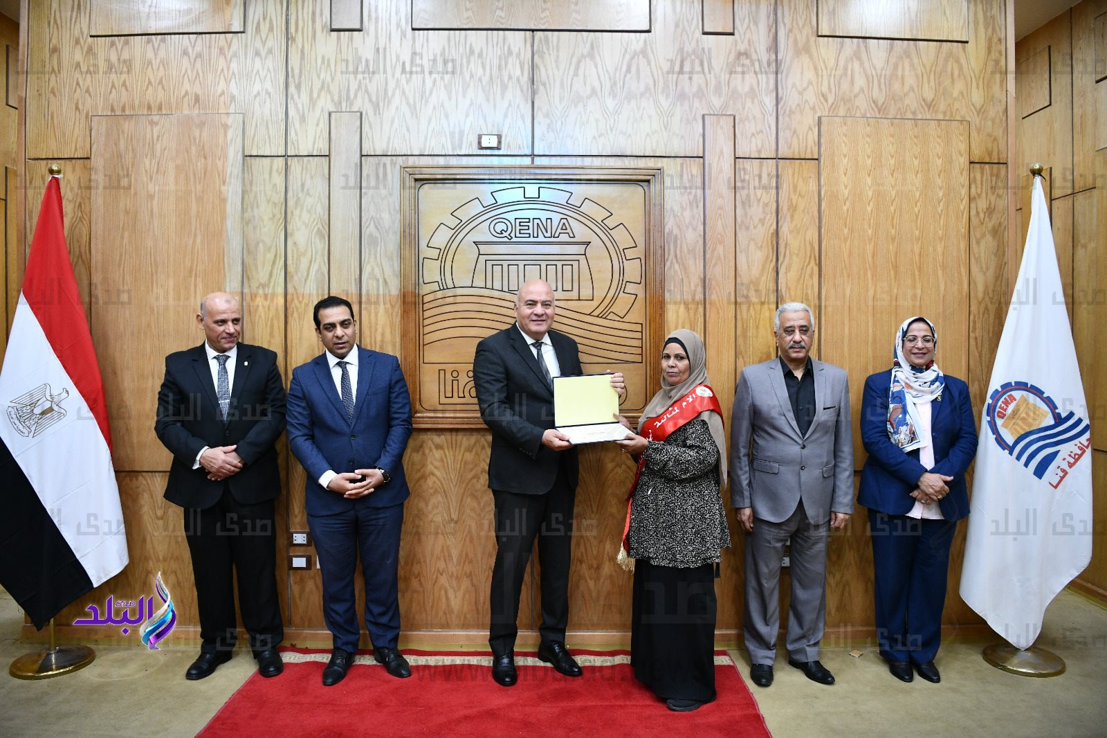 الأم المثالية (2)