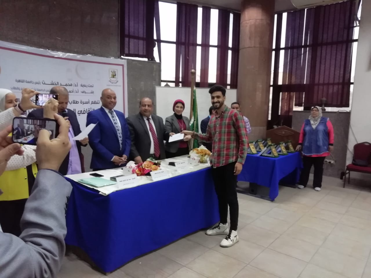 جانب من التكريم 