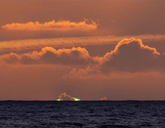 تغير لون الشمس