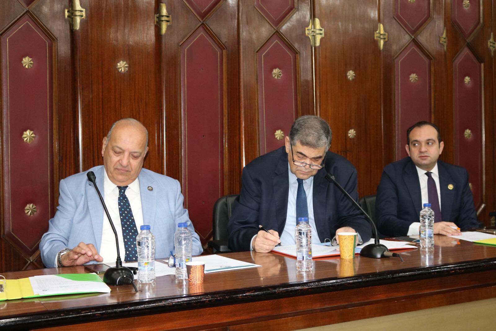 لجنة الشئون الصحية بمجلس النواب   لجنة الشئون الصحية بمجلس النواب