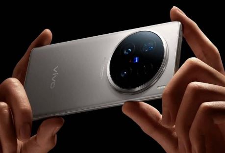 تسريبات تكشف مواصفات جبارة لسلسلة هواتف Vivo X200  