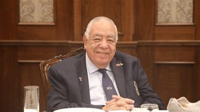 الدكتور عادل فهيم