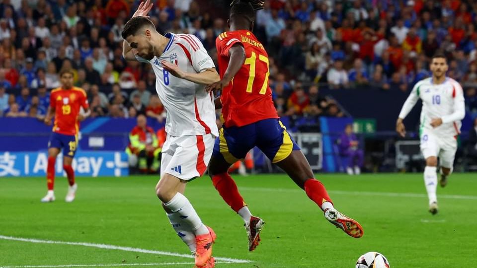 إيطاليا وإسبانيا