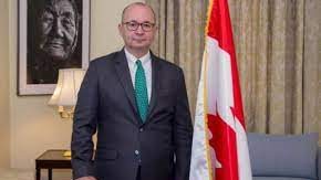 سفير كندا بالقاهرة لوي دوماس