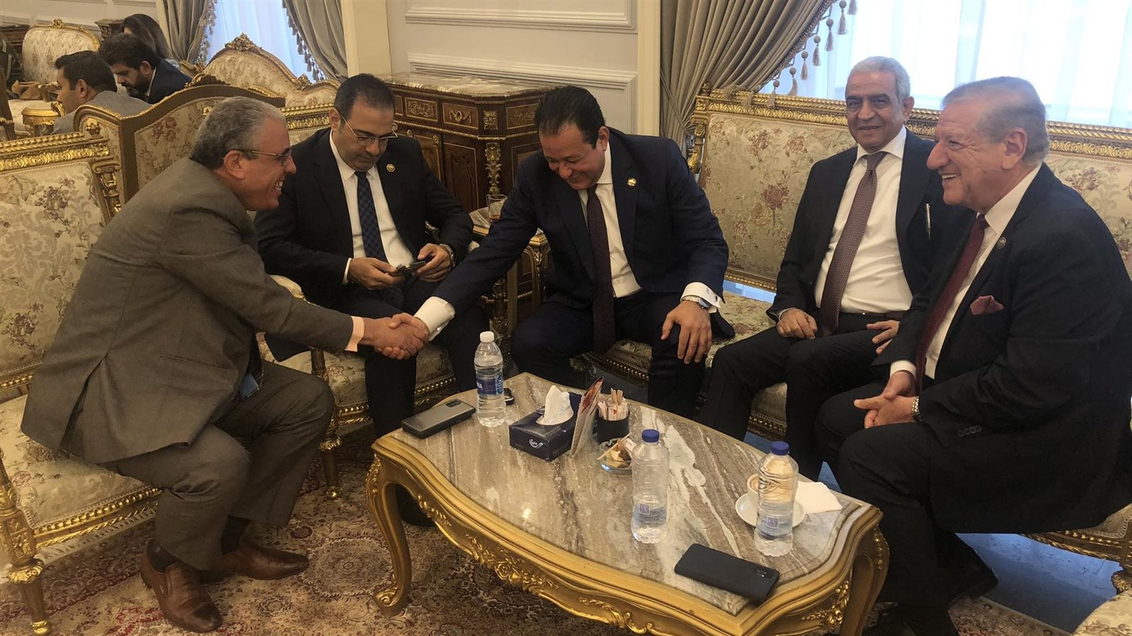 نواب البرلمان