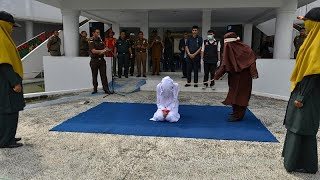 فرقة جلد نسائية لمحاسبة "مرتكبي الجرائم الأخلاقية"