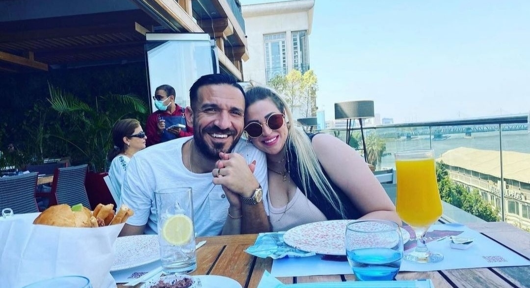 معلول وزوجته