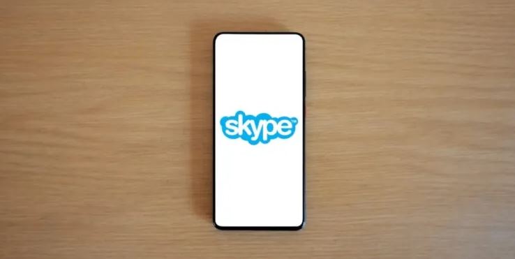 تطبيق Skype