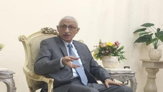 محافظ شمال سيناء: الهلال الأحمر المصري مسؤول عن الإشراف ومتابعة المساعدات إلى قطاع غزة