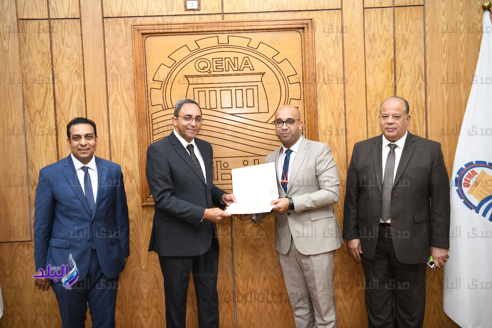 المكرمين0104