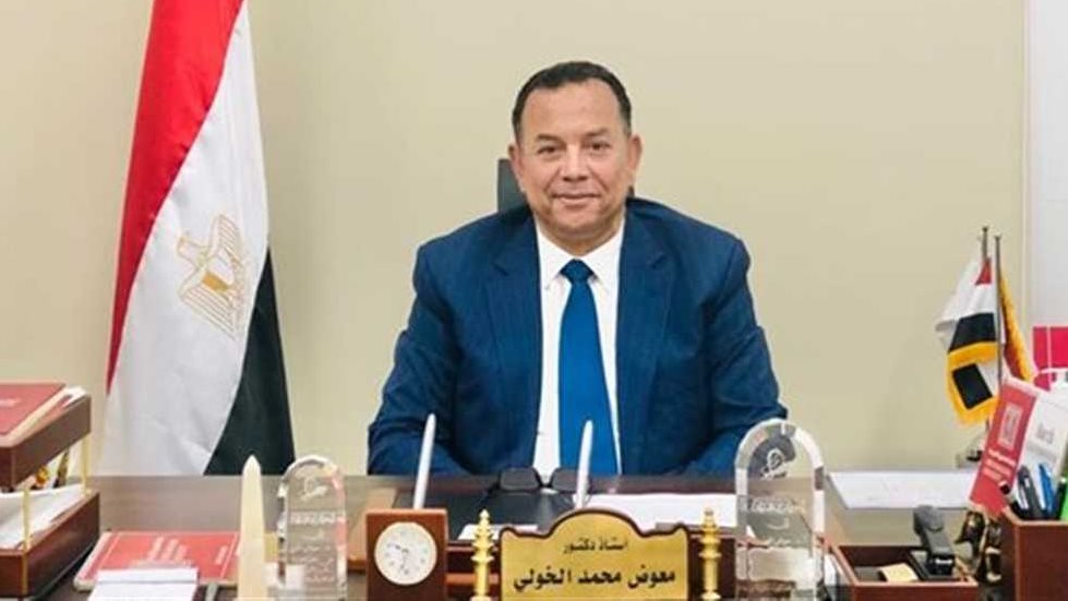 الدكتور معوض الخولي