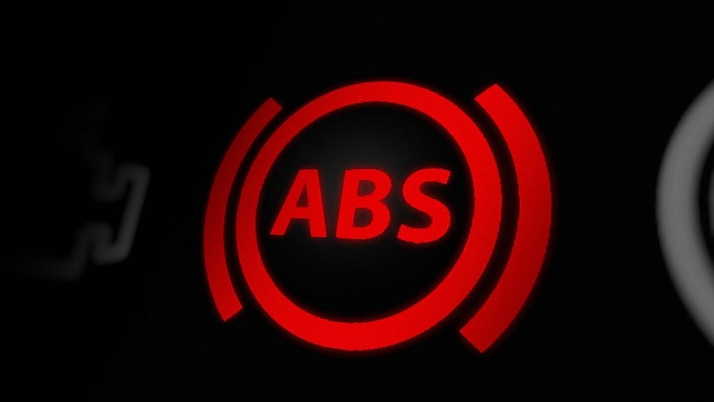  أسباب ظهور علامة ABS بـ تابلوه السيارة