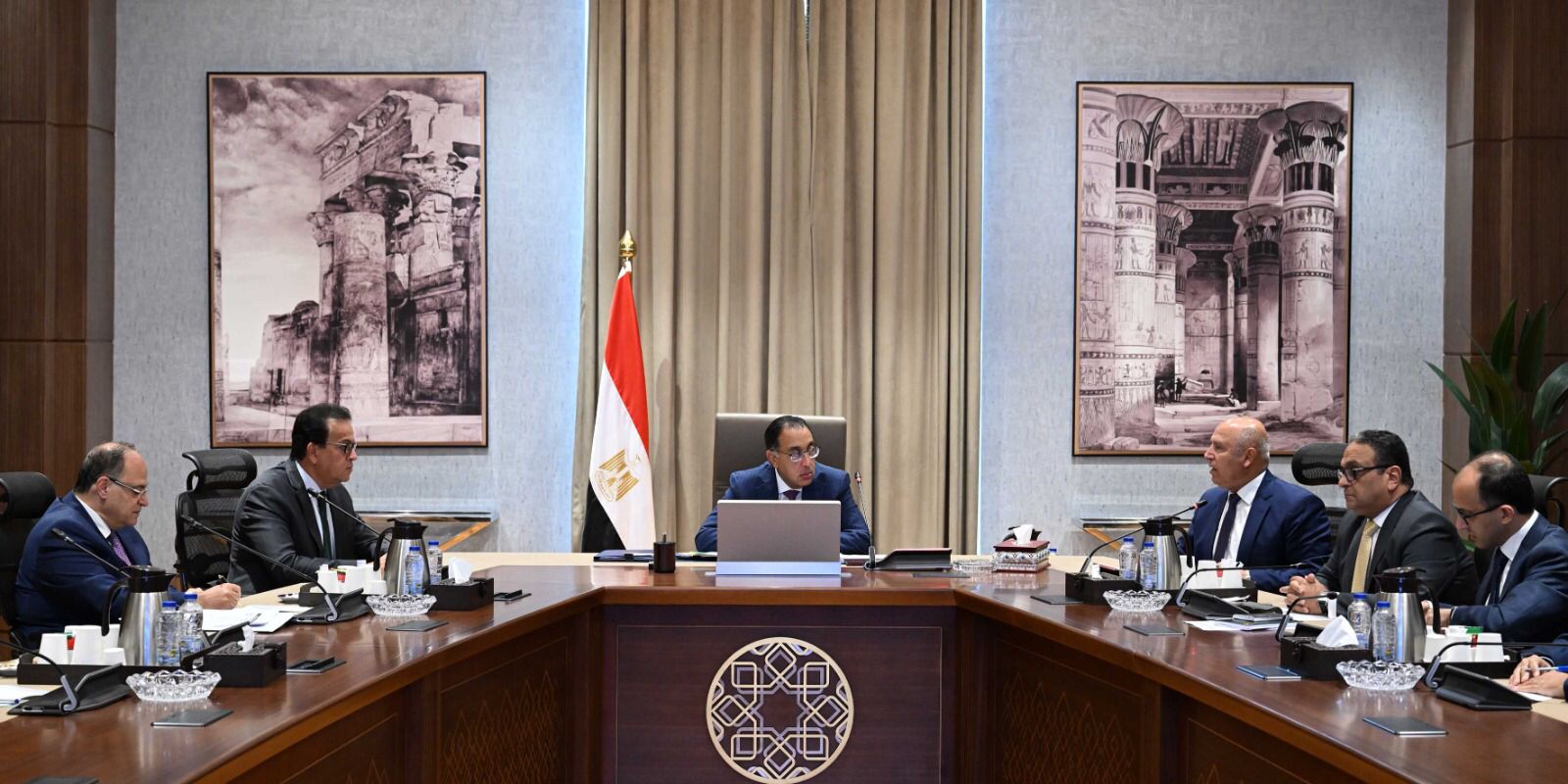 رئيس الوزراء 