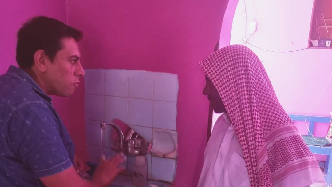 فرق صحية بأسوان 