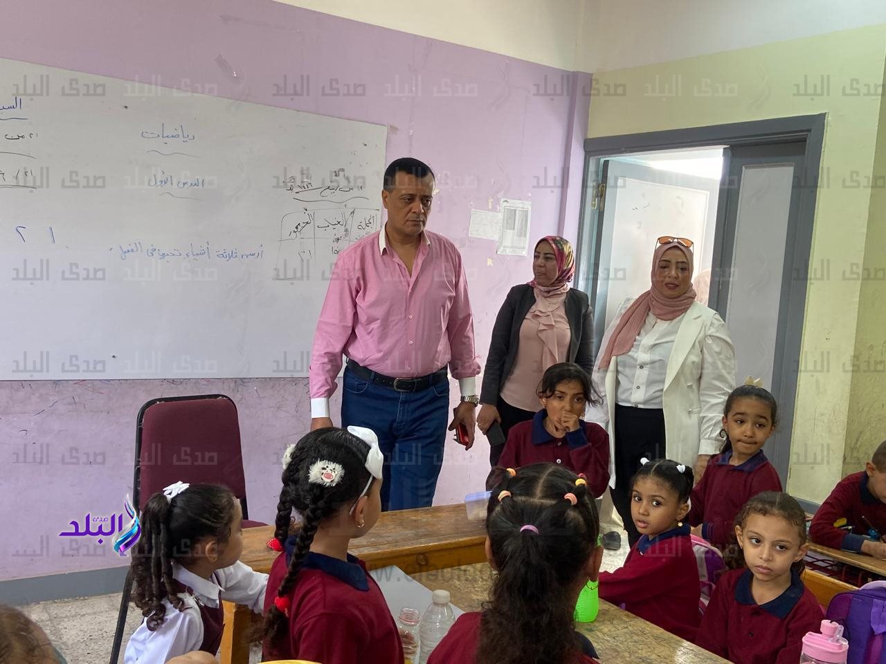 جولة مدارس قنا (1)