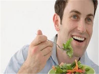 مضغ الطعام بهدوء