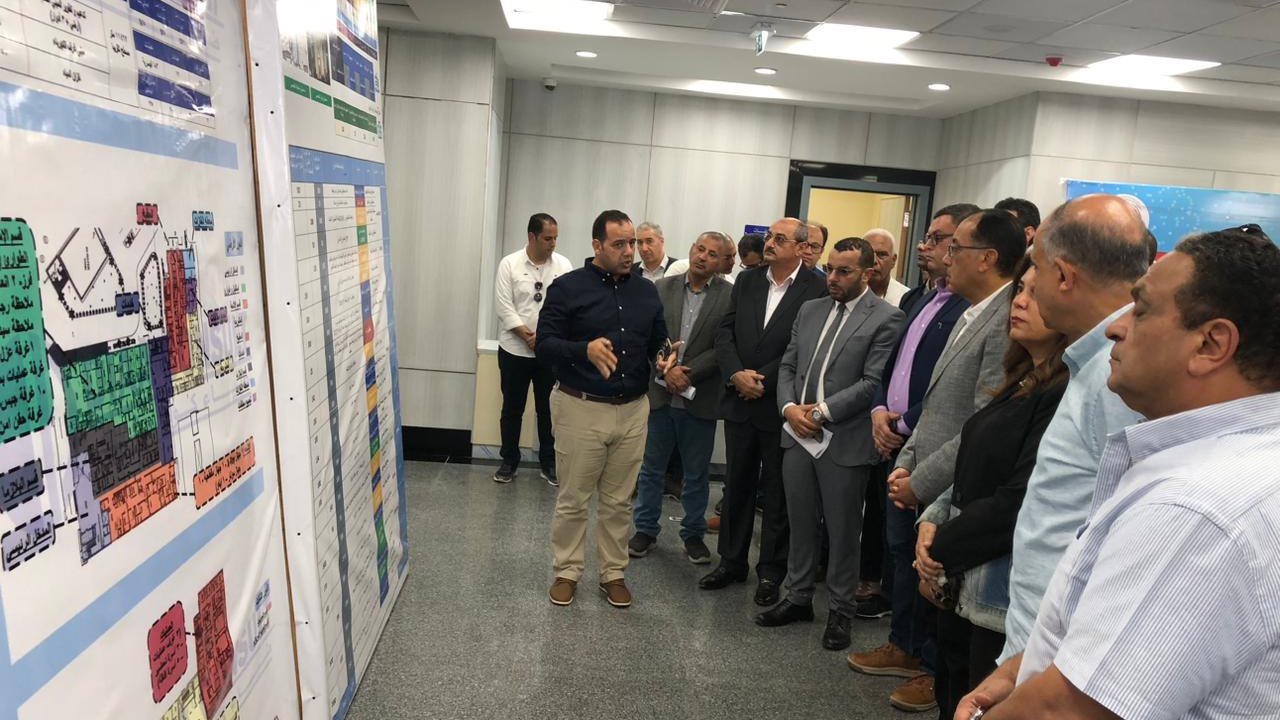 رئيس مجلس الوزراء 