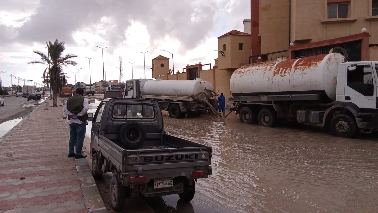 إجراءات حددها القانون لتحويل مسار مياه الأمطار.. وغرامة 10 آلاف جنيه للمُخالفين