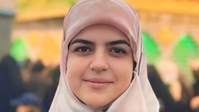 الإعلامية اللبنانية سكينة منصور كوثراني 