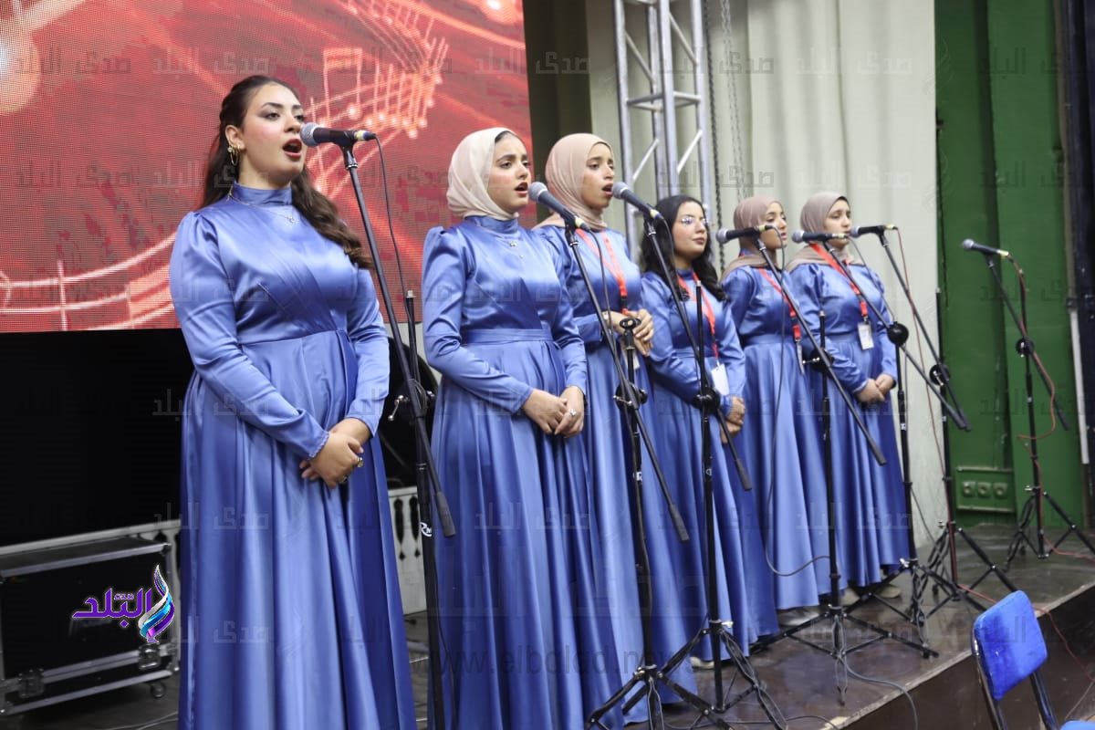 الملتقى الفنى  (3)