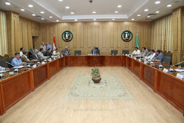  لجنة عليا للنظافة وإدارة المدفن الصحى بالمنوفية