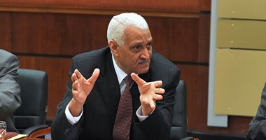 اللواء احمد الهياتمي محافظ السويس 