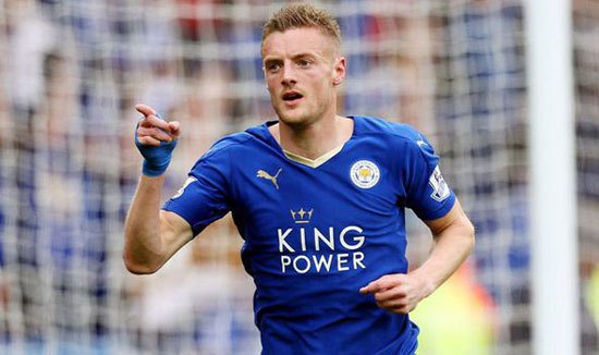  المهاجم جيمي فاردي 