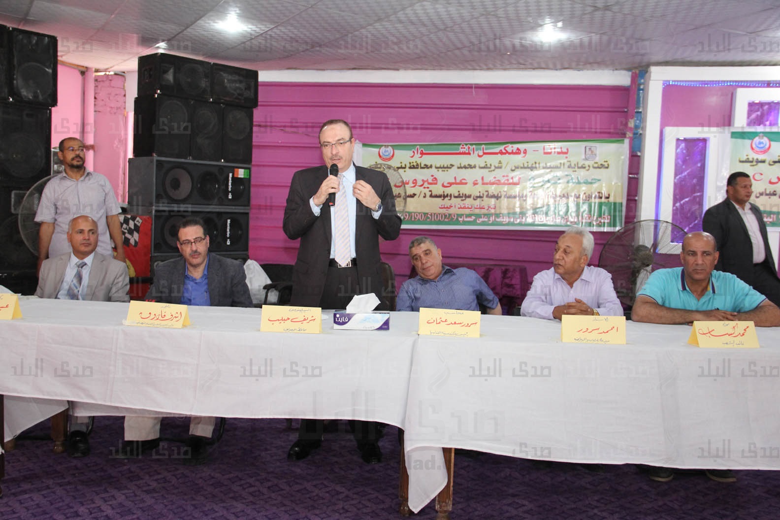 محافظ بني سويف يوزع جرعات علاج فيروس” c “