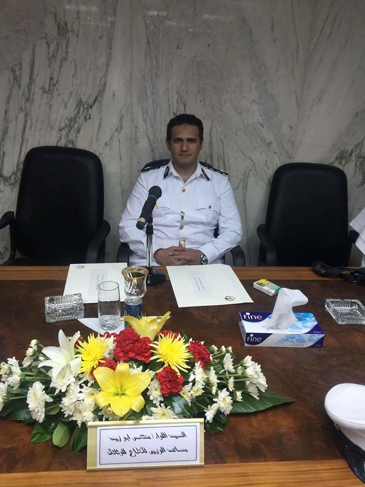 الرائد أحمد همام مدير مكتب جوازات سوهاج الرائد أحمد همام مدير مكتب جوازات سوهاج
