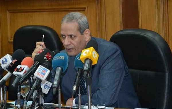  الدكتور الهلالي الشربيني وزير التربية والتعليم