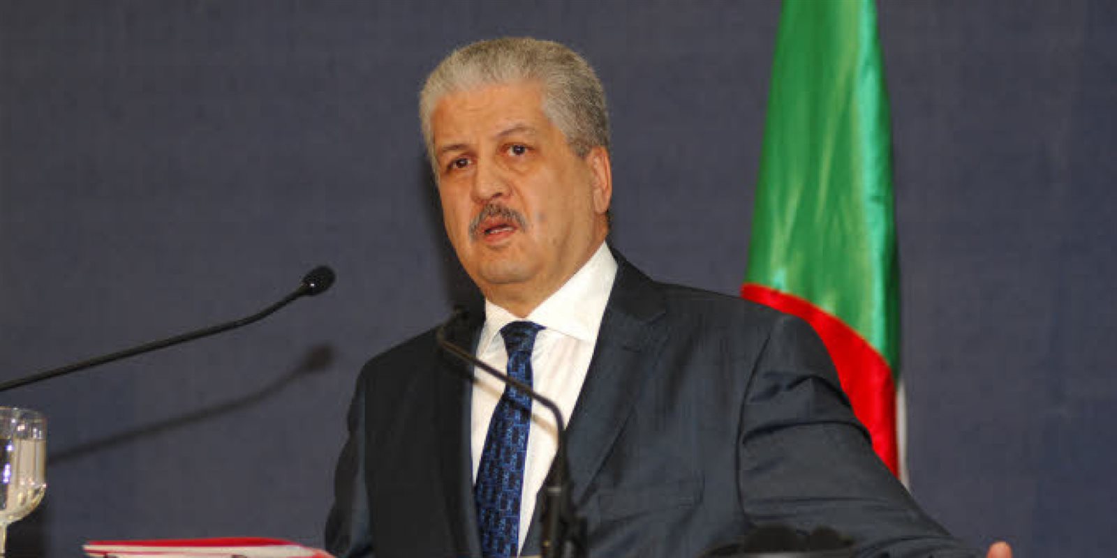 رئيس الوزراء الجزائري عبد المالك سلال
