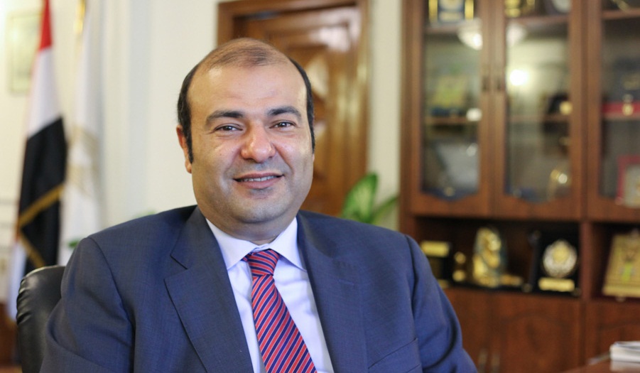 وزير التموين