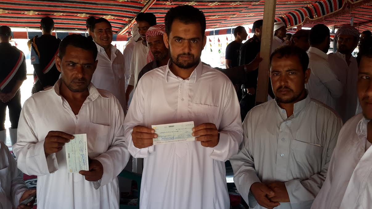 كامل الوزير يسلم 8 ملايين جنيه تعويضات للمتضررين من محطة الض