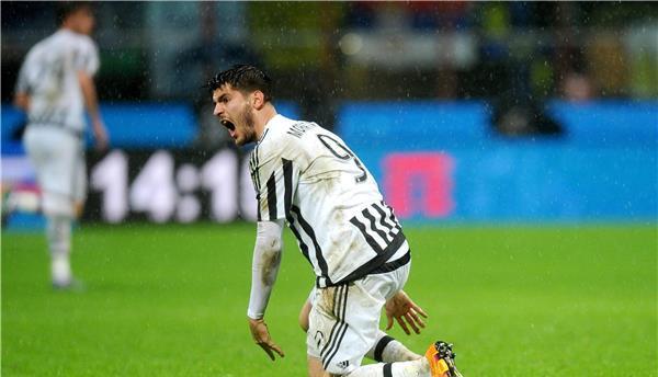 المهاجم الاسباني الفارو مورات