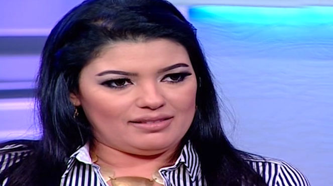 عزة مجاهد عزة مجاهد