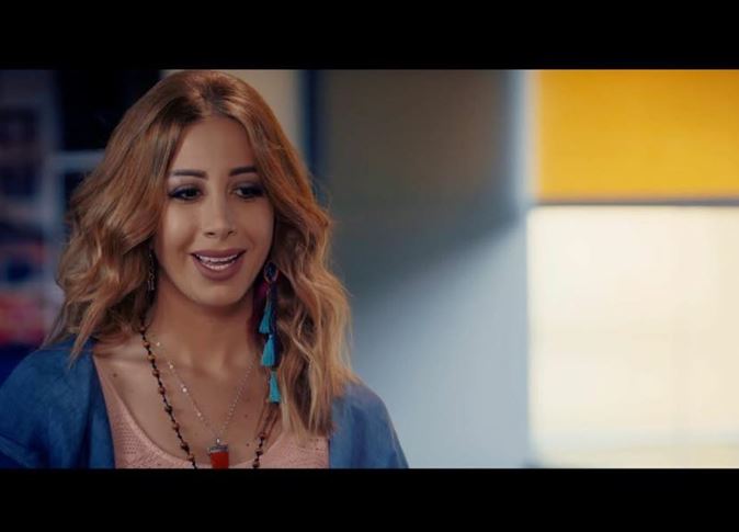 الإعلامية والفنانة هند رضا الإعلامية والفنانة هند رضا