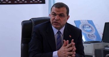  وزير القوي العاملة محمد سعفان