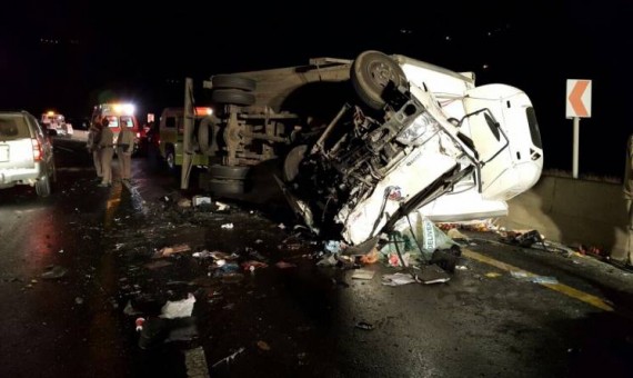 مصرع 3 أشخاص وإصابة 16 آخرين في حوادث مصرع 3 أشخاص وإصابة 16 آخرين في حوادث