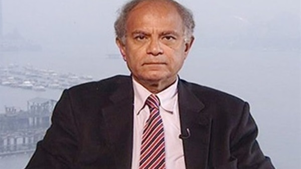 السفير حسين هريدى