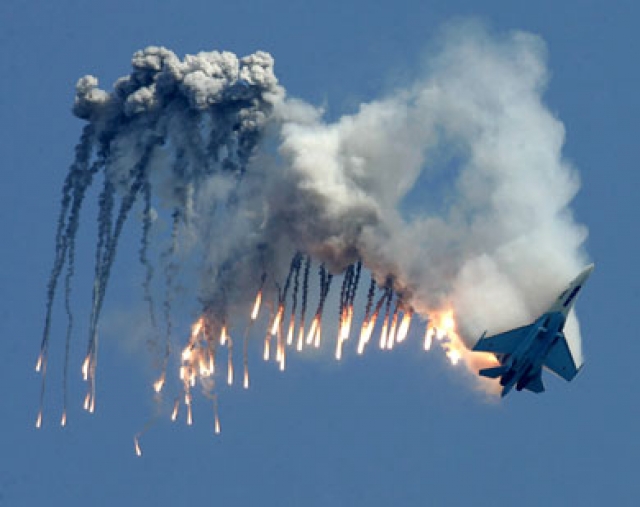 قصف وضربات جوية